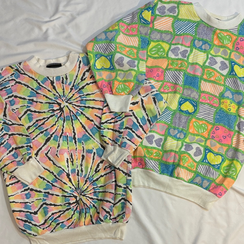 Youth 80s Vintage Crewneck Sweatshirt Bundle, Tie Dye, Neon Rainbow Hearts 10/12